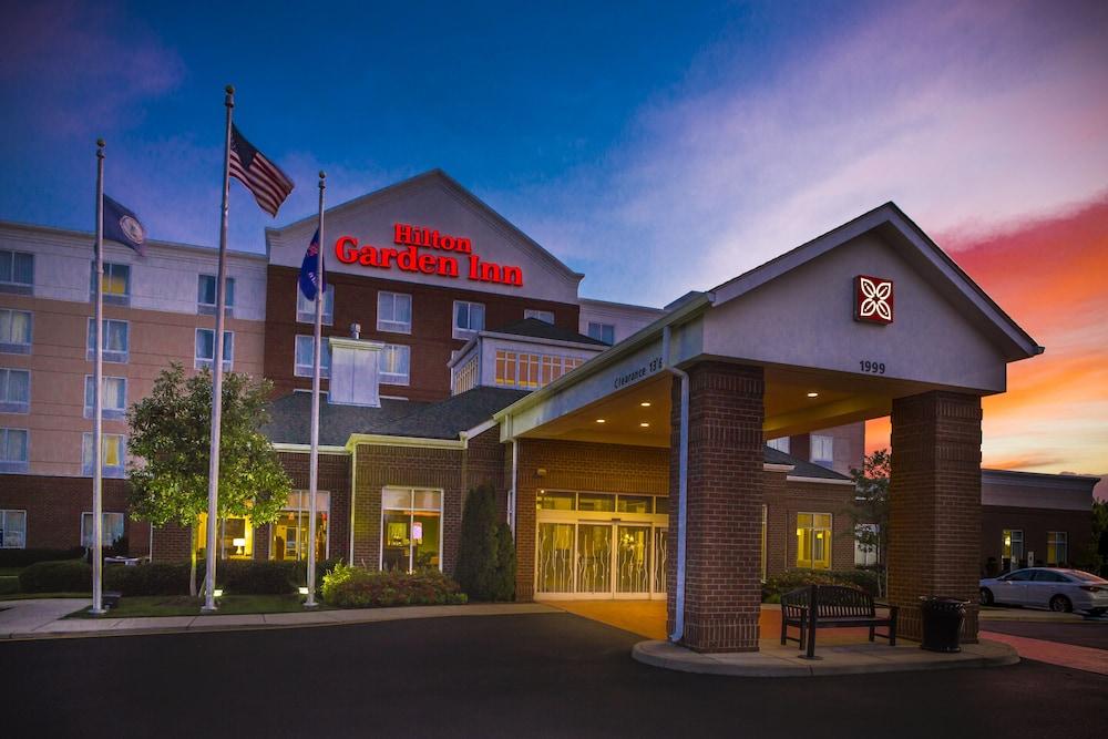 Hilton Garden Inn Hampton Coliseum Central Exterior foto